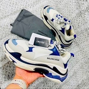 New! Balenciaga Triple S Size 41 Mens